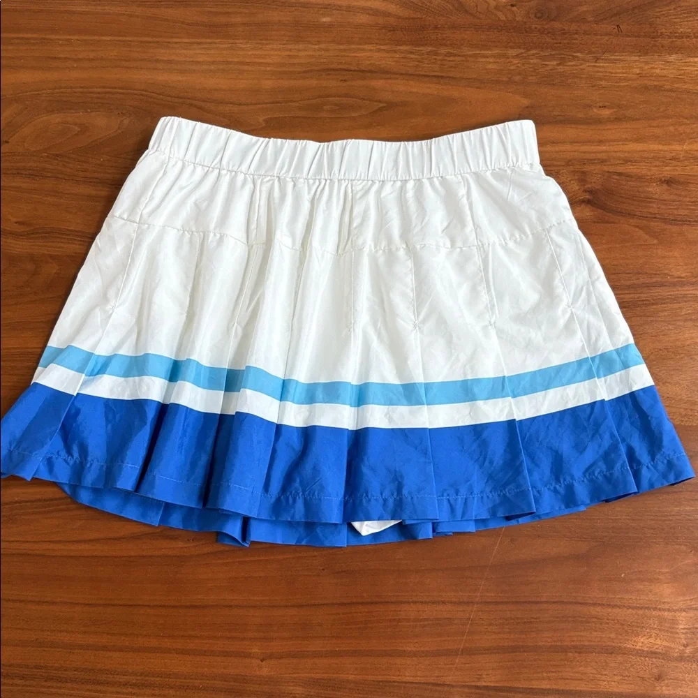 FP Movement Top Spin Pleated Tennis Skort Size Small Like new!